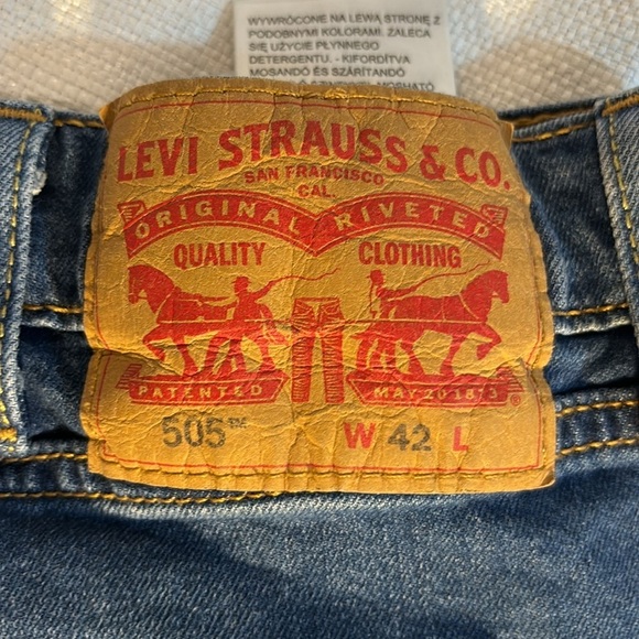 2/$30 LEVI 505 Men’s Blue Jean Shorts 42”W x 21 1/4” L - Picture 3 of 6
